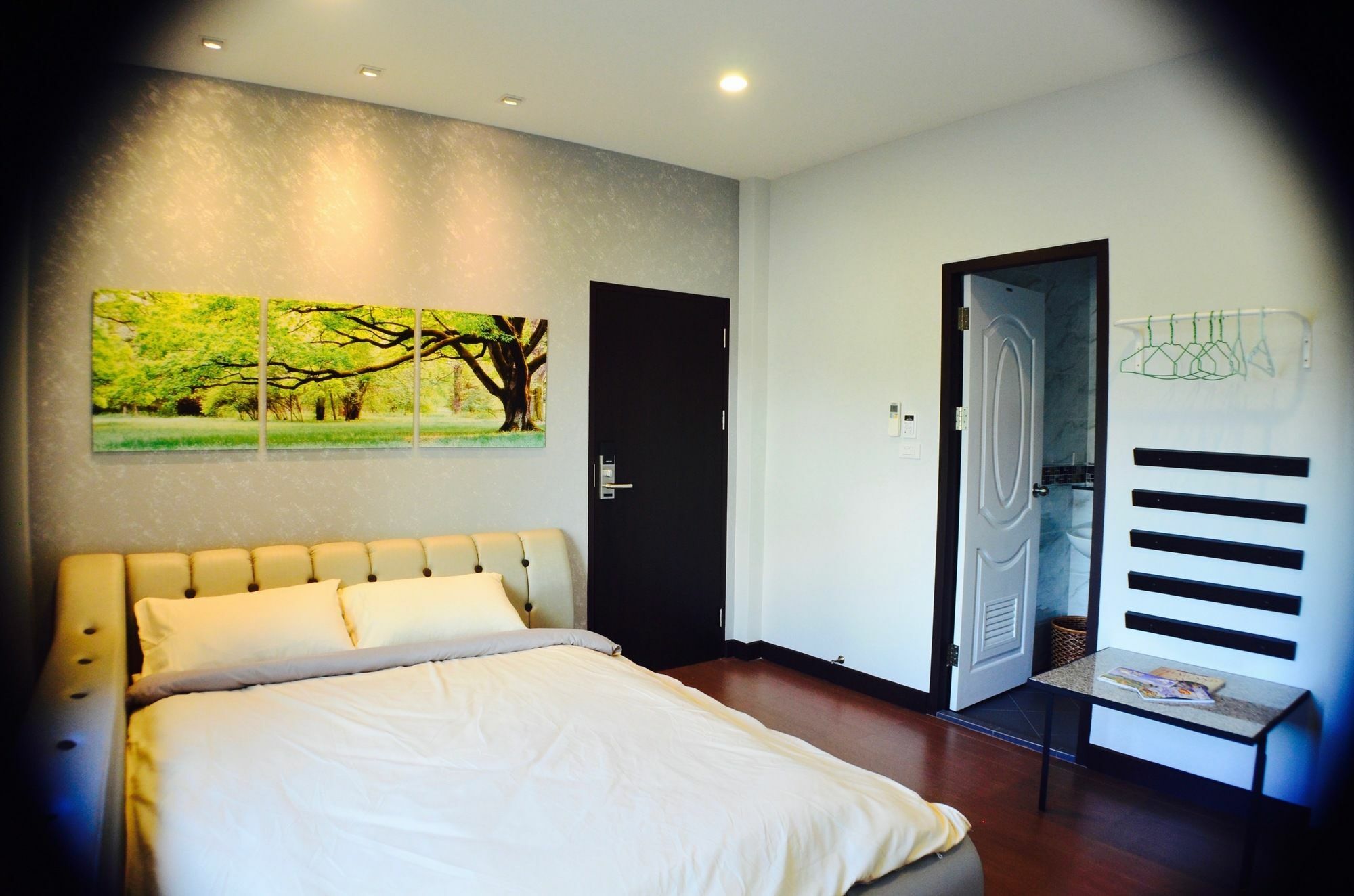 4 Bedroom House At Skytrain กรุงเทพมหานคร ภายนอก รูปภาพ